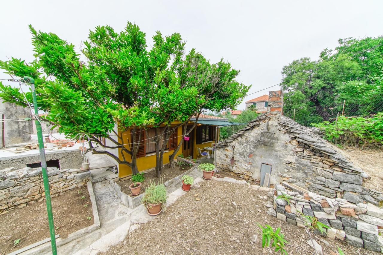 Holiday Home Jere Postira Exterior photo